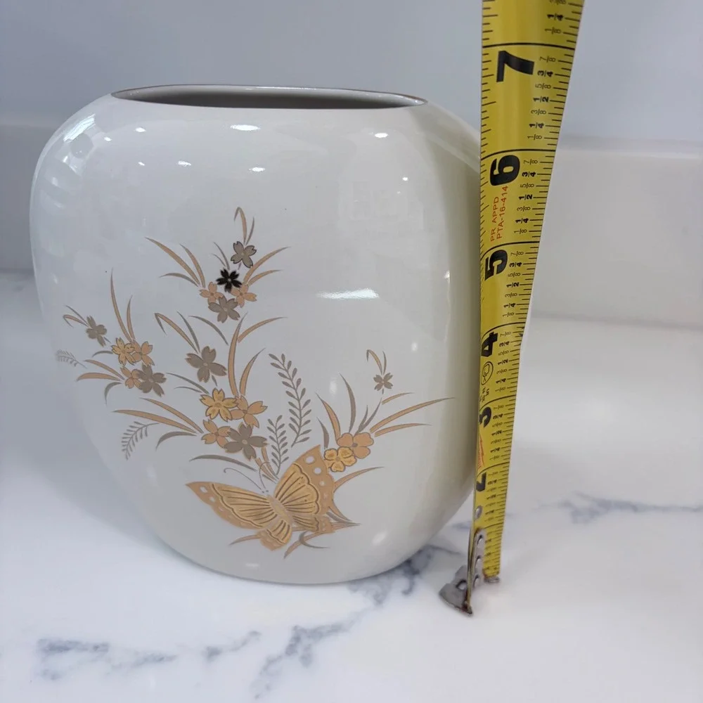 Otagiri Japan Cho-Cho‎ Butterfly Floral Porcelain Vase Gold Rim Vintage White